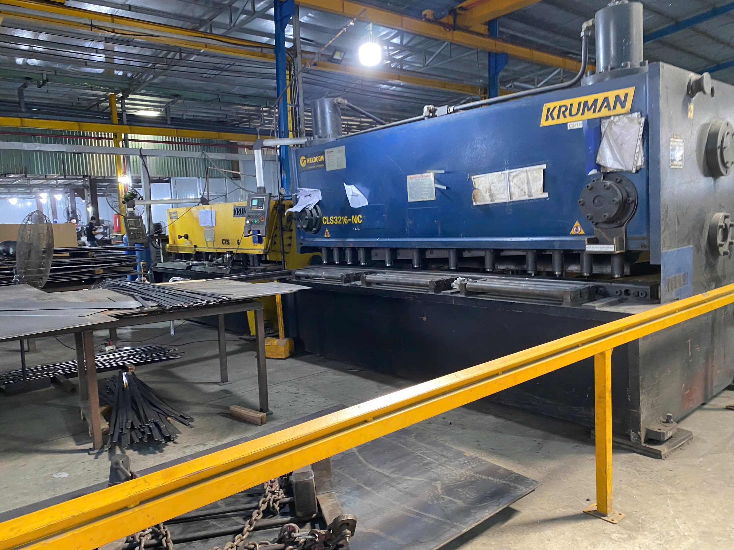 Metal Shearing Machine.jpg